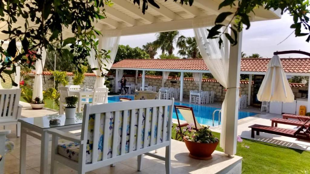 Vodina Hotel Alacati Exterior photo